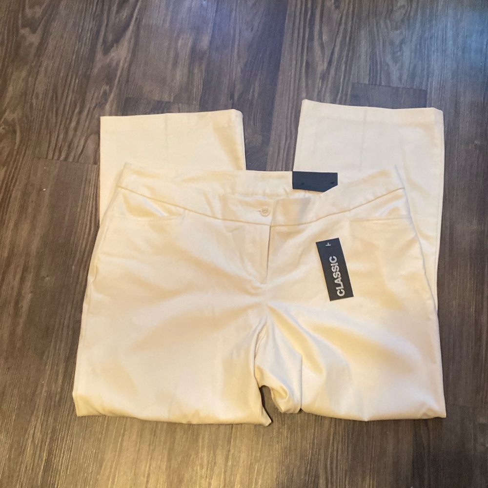 NWT Lane Bryant Wide Leg Crème colored trousers